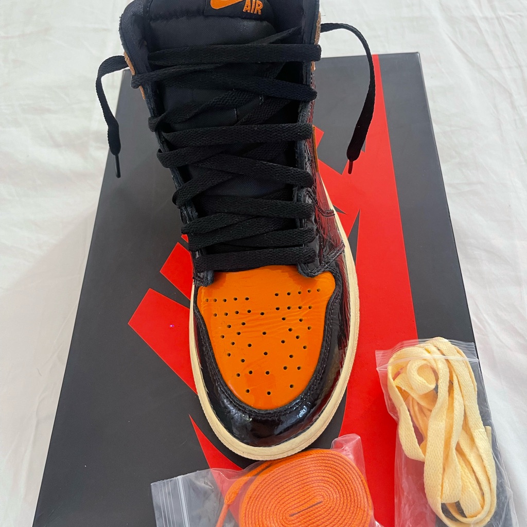 Air Jordan 1